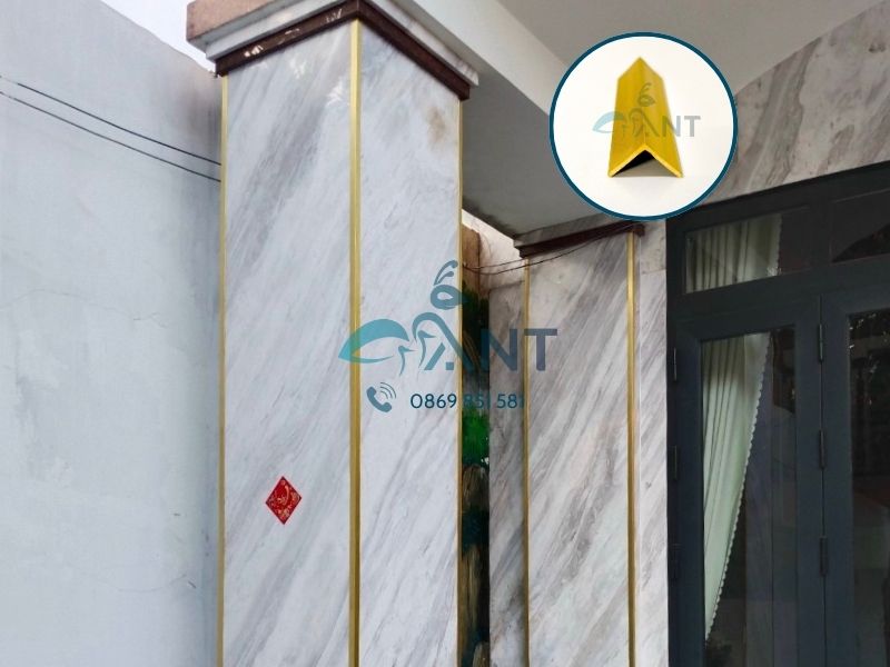 Nẹp đồng chữ V ốp tường