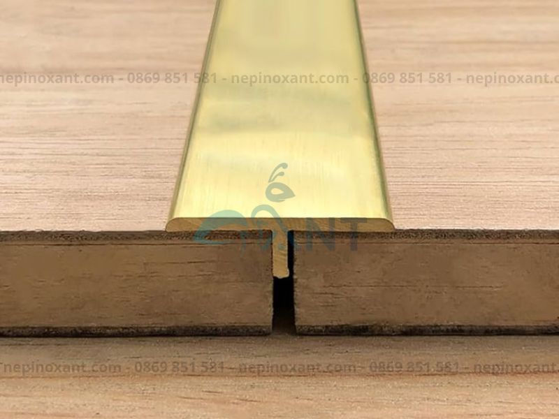 Nẹp đồng trang trí sàn gỗ chữ T