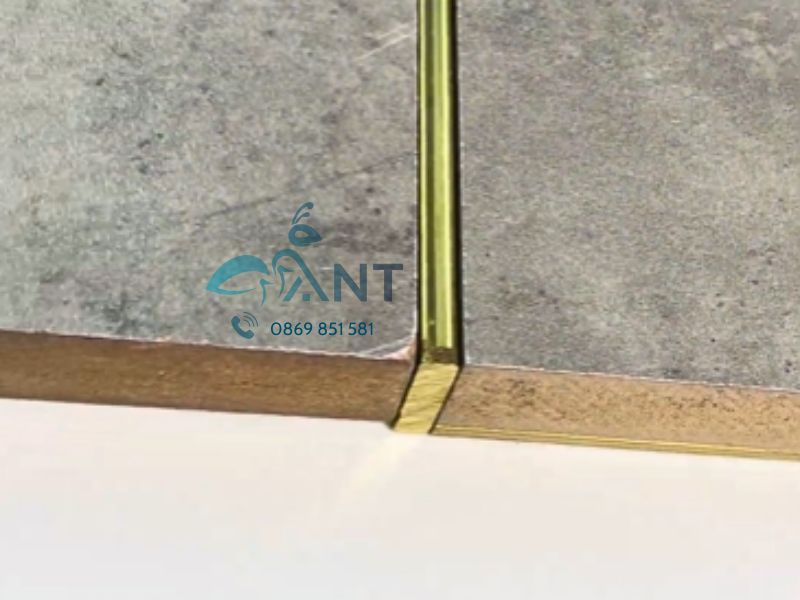 Nẹp đồng nguyên chất la