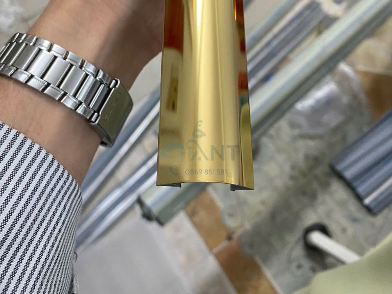 Nẹp luồn dây điện bán nguyệt