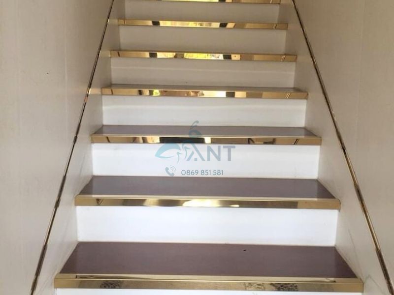 Ứng dụng nẹp inox chữ L ốp gạch