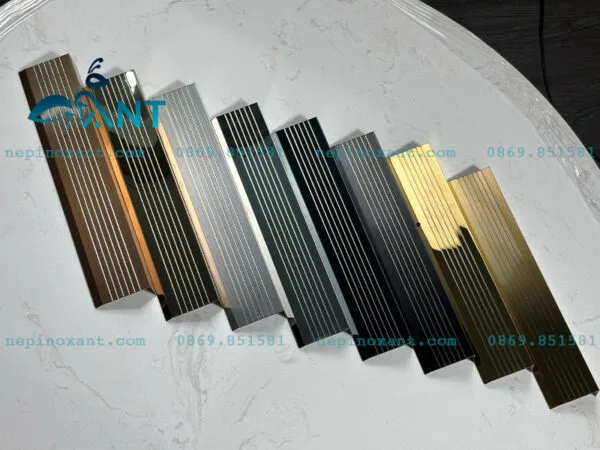 Nẹp inox L chống trơn