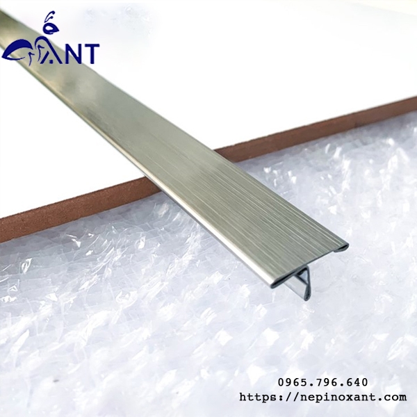 Nẹp inox t15 trắng xước loại 2