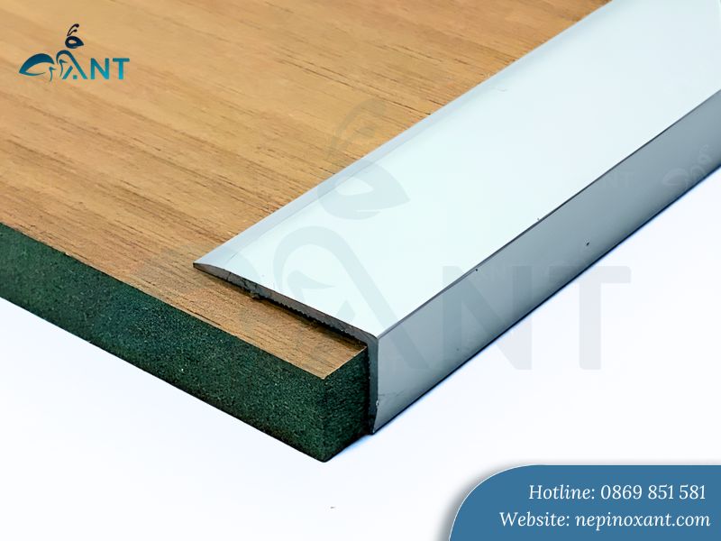 Nẹp nhôm L20 chân 10mm