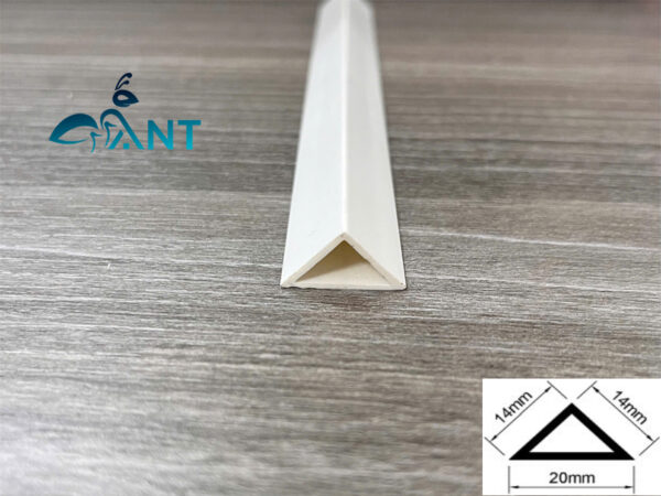 Nẹp vát góc bê tông T20