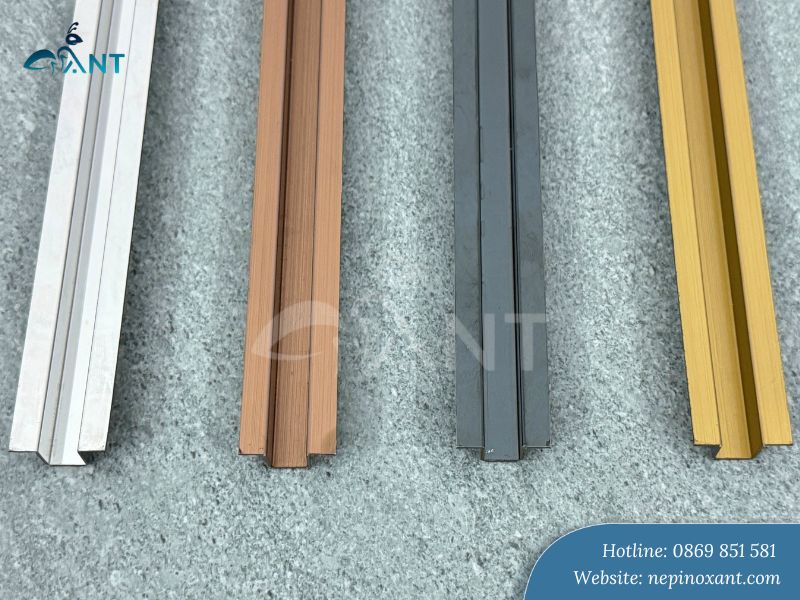 Nẹp inox U tai âm vách gia công tại ANT