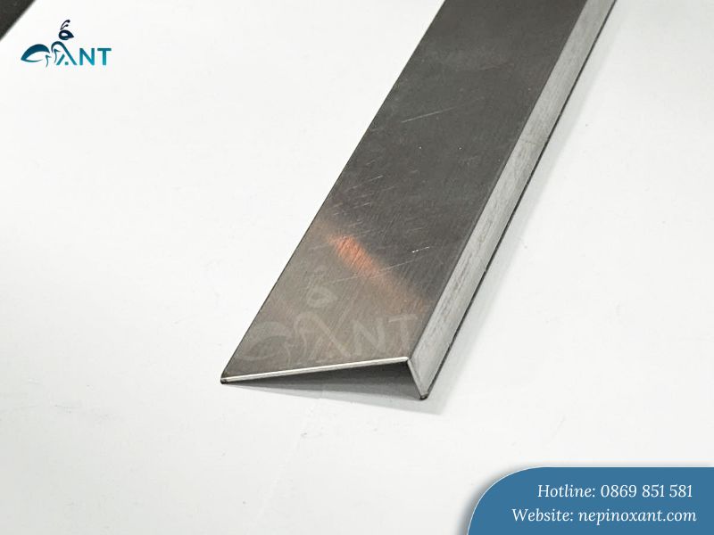 Nẹp L inox 304 cao cấp màu trắng xước