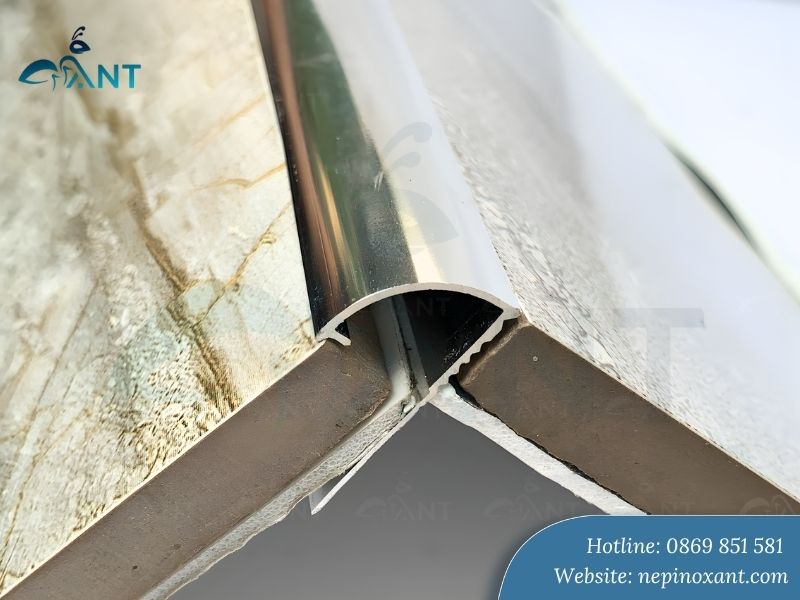 Nẹp nhôm YC bo góc tròn