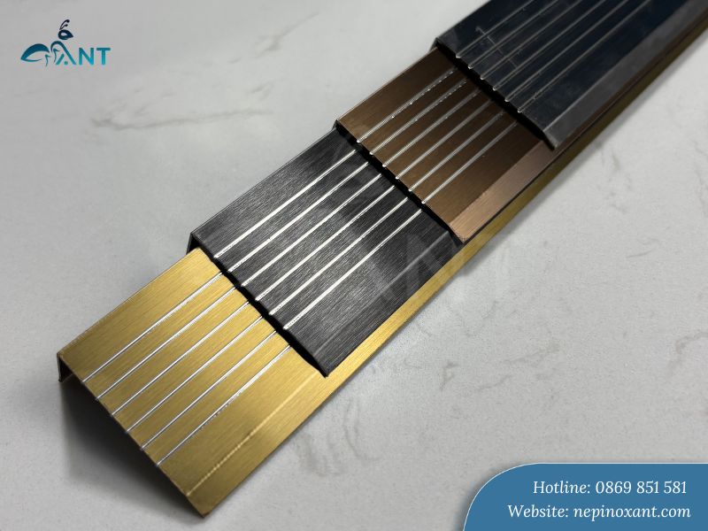 Nẹp bậc thang inox